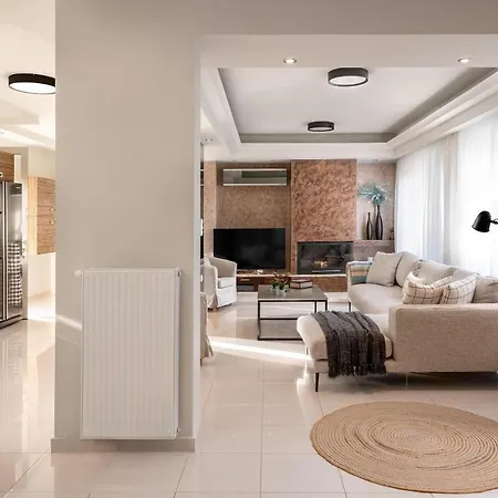 Emmelia Villa *