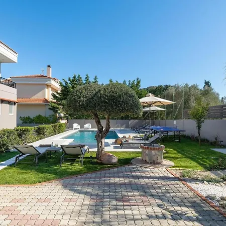 Emmelia Villa